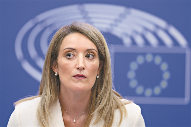 Ρομπέρτα Μέτσολα: «Να υπάρξει ευρωπαϊκή λύση για τις τιμές στην ενέργεια»