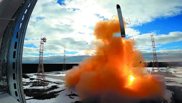 Γιατί συζητάμε ξανά για τα πυρηνικά όπλα