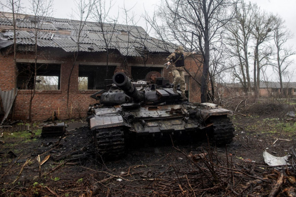 Ρωσία: Ο πόλεμος στην Ουκρανία θα μπορούσε να οδηγήσει στη διάλυσή της, λέει αναλυτής του Bloomberg