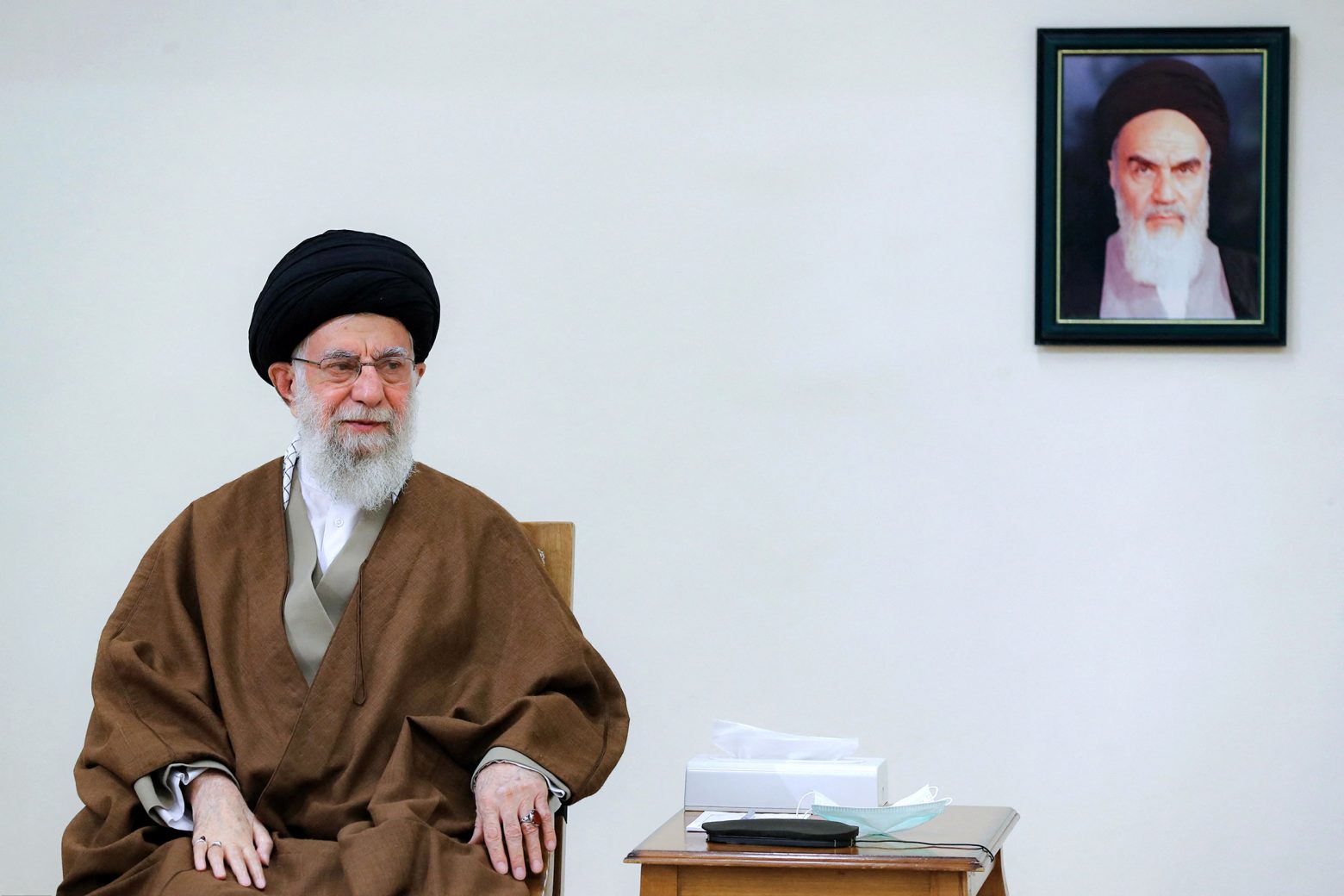 Ιράν: «Εχθροί» της πατρίδας υποκινούν τις ταραχές - Επίθεση Χαμενεΐ σε διαδηλωτές