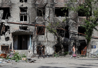 Ουκρανία: Αιχμάλωτοι εθελοντές οδηγοί που πήγαν για ανθρωπιστική βοήθεια στη Μαριούπολη