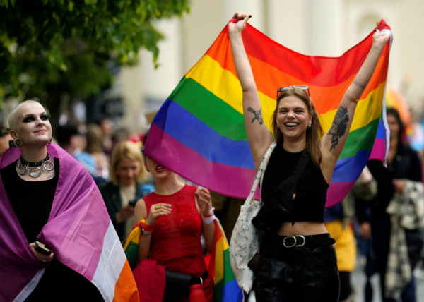 ΛΟΑΤΚΙ+: Οι σημαίες που θα δεις να κυματίζουν την Μήνα Υπερηφάνειας