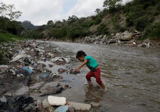 Γουατεμάλα: Τουλάχιστον 15 νεκροί και 500.000 πληγέντες έπειτα από σφοδρές βροχοπτώσεις