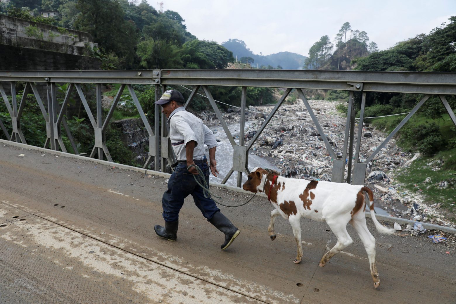 Γουατεμάλα: Τουλάχιστον 15 νεκροί και 500.000 πληγέντες έπειτα από σφοδρές βροχοπτώσεις