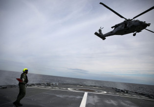 Φινλανδία – Σουηδία σε άσκηση του ΝΑΤΟ – Διαμορφώνεται κλίμα Ψυχρού Πολέμου