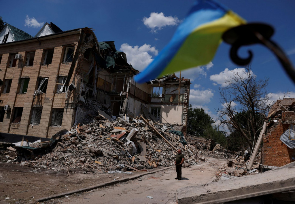 Ουκρανία: Σημαντικές απώλειες για τον ουκρανικό στρατό – «Έως 100 νεκροί και 500 τραυματίες καθημερινά», λέει ο υπουργός Άμυνας