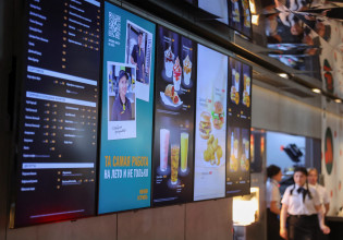 Ρωσία: Με νέο όνομα άνοιξαν τα πρώην McDonald’s [Φωτογραφίες]