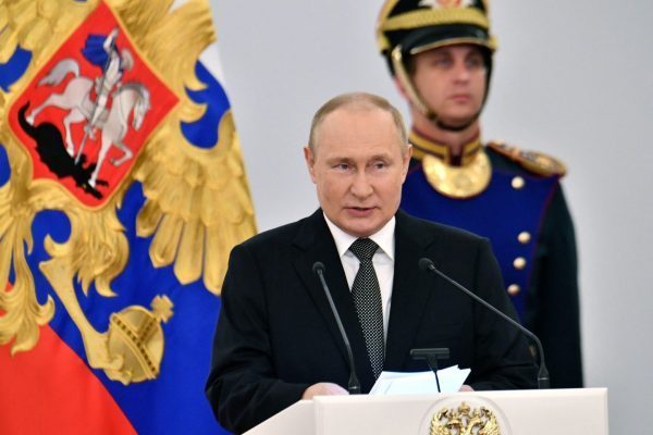 Πούτιν: Emails τον εμφανίζουν να έχει συγκεντρώσει πλούτο 4,5 δισ. δολ. μέσω μυστικού «δικτύου»