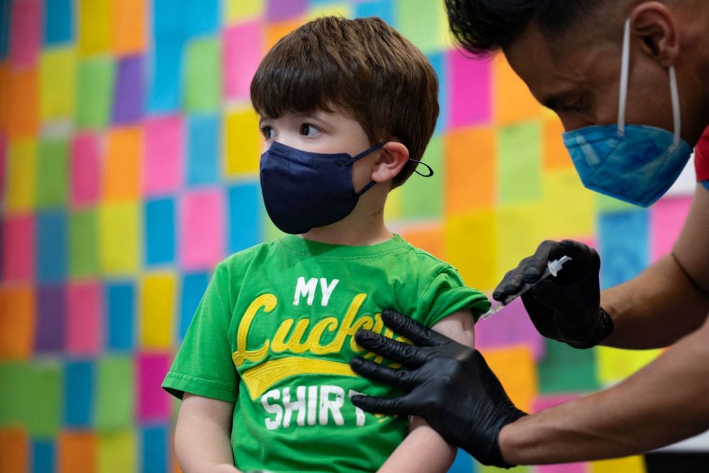 Κοροναϊός: Ξεκίνησε ο εμβολιασμός βρεφών και νηπίων στις ΗΠΑ