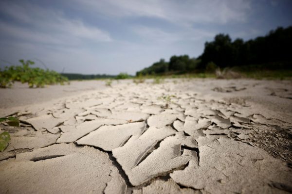 Κλιματική αλλαγή: Ο Πάδος στέγνωσε, η Ιταλία γονατίζει από την ξηρασία