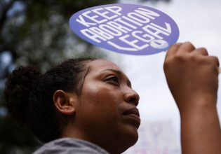 Αμβλώσεις: Χρήστες του TikTok παραχωρούν τα σπίτια τους στις γυναίκες που θέλουν να κάνουν επεμβάσεις