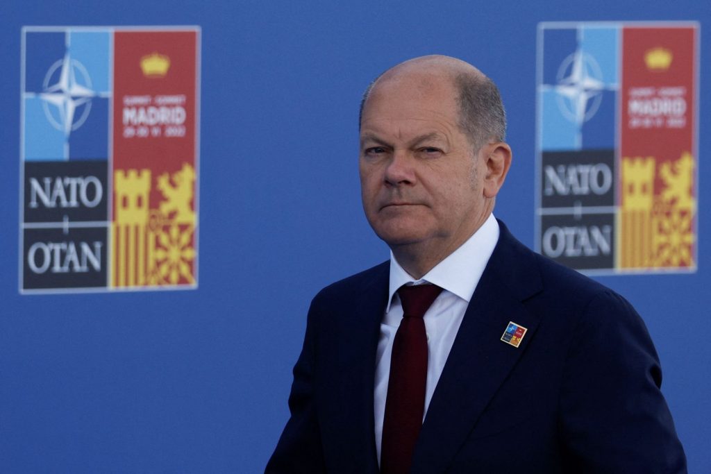 Σολτς: Το ΝΑΤΟ δεν είναι απειλή για κανένα – Γελοίες οι κατηγορίες Πούτιν περί ιμπεριαλισμού