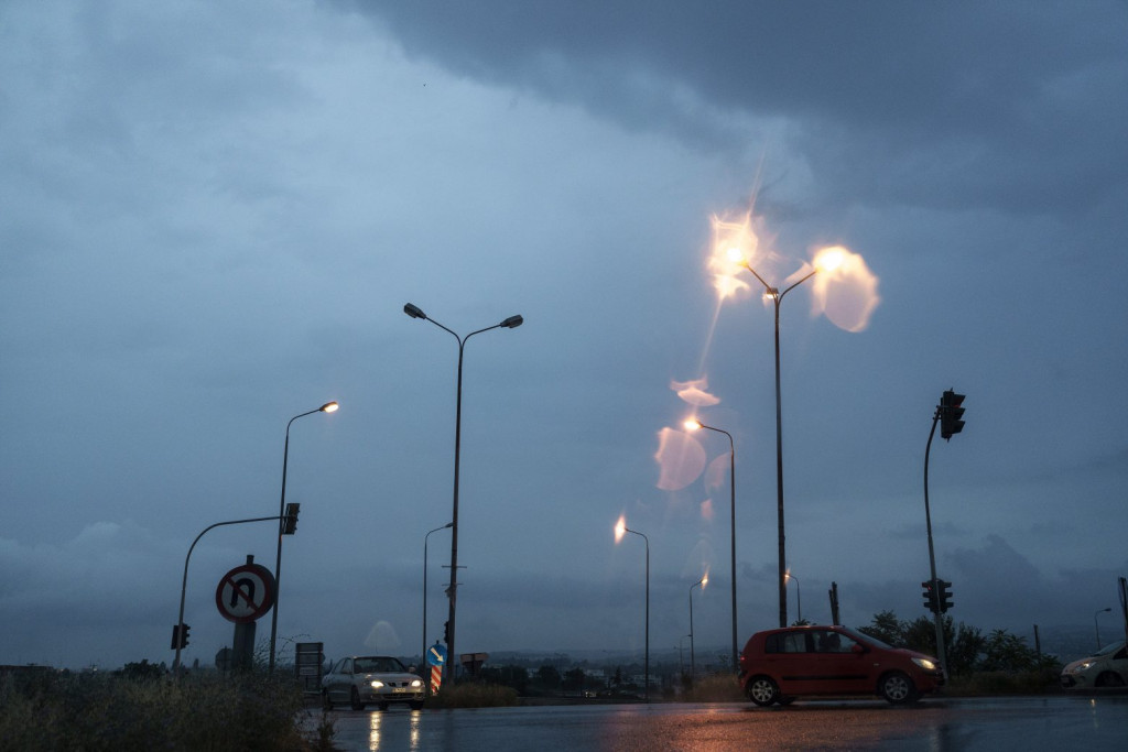 Κακοκαιρία Genesis: Πού θα «χτυπήσει» το Σάββατο – Ποιες περιοχές «πνίγηκαν»