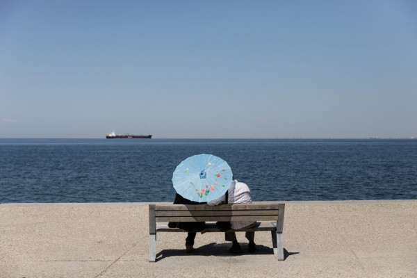 Καιρός: Μετά τον μίνι καύσωνα έρχονται «επικίνδυνα μπουρίνια»