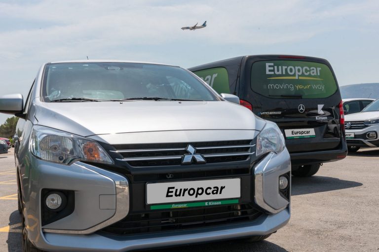 Αυτοκίνητο με… συνδρομή: Η νέα τάση στην οδήγηση που κατακτά την Ευρώπη και την Ελλάδα