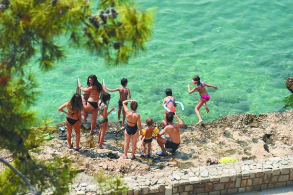 Διακοπές με παιδιά: Προσοχή στις καλοκαιρινές κακοτοπιές