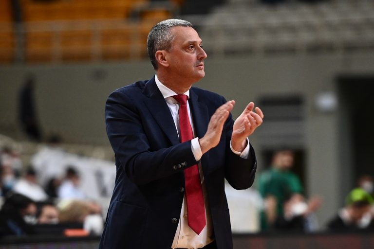 «Αποχωρεί από τον Ερυθρό Αστέρα και υπογράφει στον Παναθηναϊκό ο Ράντονιτς»