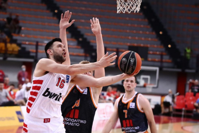 Basket League: Για το δεύτερο βήμα ο Ολυμπιακός, για να μείνει ζωντανός ο Προμηθέας