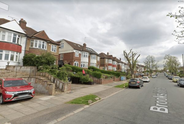 Δολοφονία: Μια μητέρα και η 5χρονη κόρη της βρέθηκαν μαχαιρωμένες στο Λονδίνο