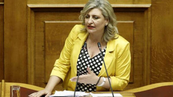 Τοπική Αυτοδιοίκηση: «Το ΠΑΣΟΚ θα αποκαταστήσει τη Δημοκρατία στα Δημοτικά Συμβούλια», δήλωσε η Ευ. Λιακούλη