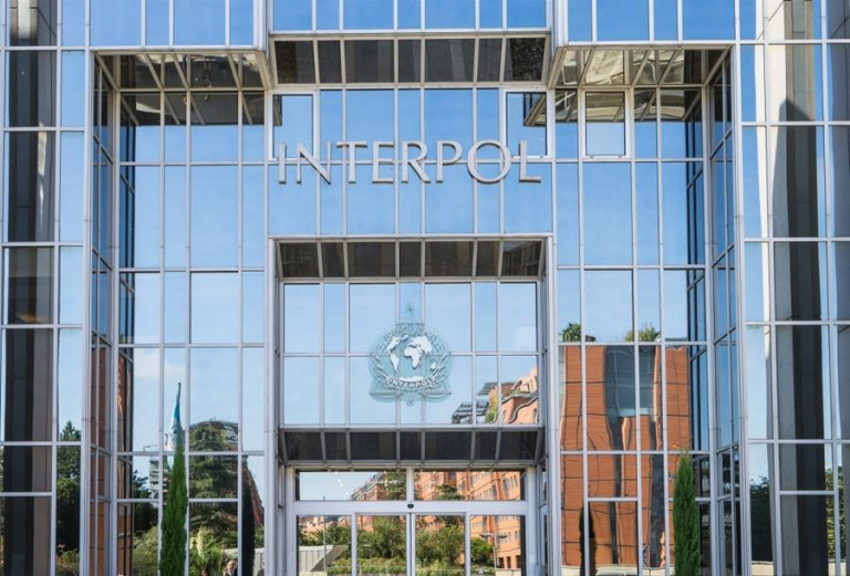 Ιντερπόλ: Τα δυτικά όπλα στην Ουκρανία θα καταλήξουν στα χέρια εγκληματιών