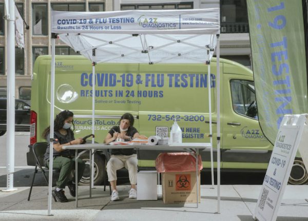 Κοροναϊός: O Covid-19 κάνει τη γρίπη και άλλους ιούς να δρουν με άγνωστους τρόπους