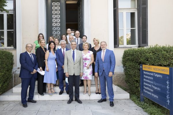 Δίπλα στη Γυναίκα: Το Αρεταίειο υποδέχεται το πρώτο πρόγραμμα Υποστηρικτικής Ιατρικής για καρκινοπαθείς