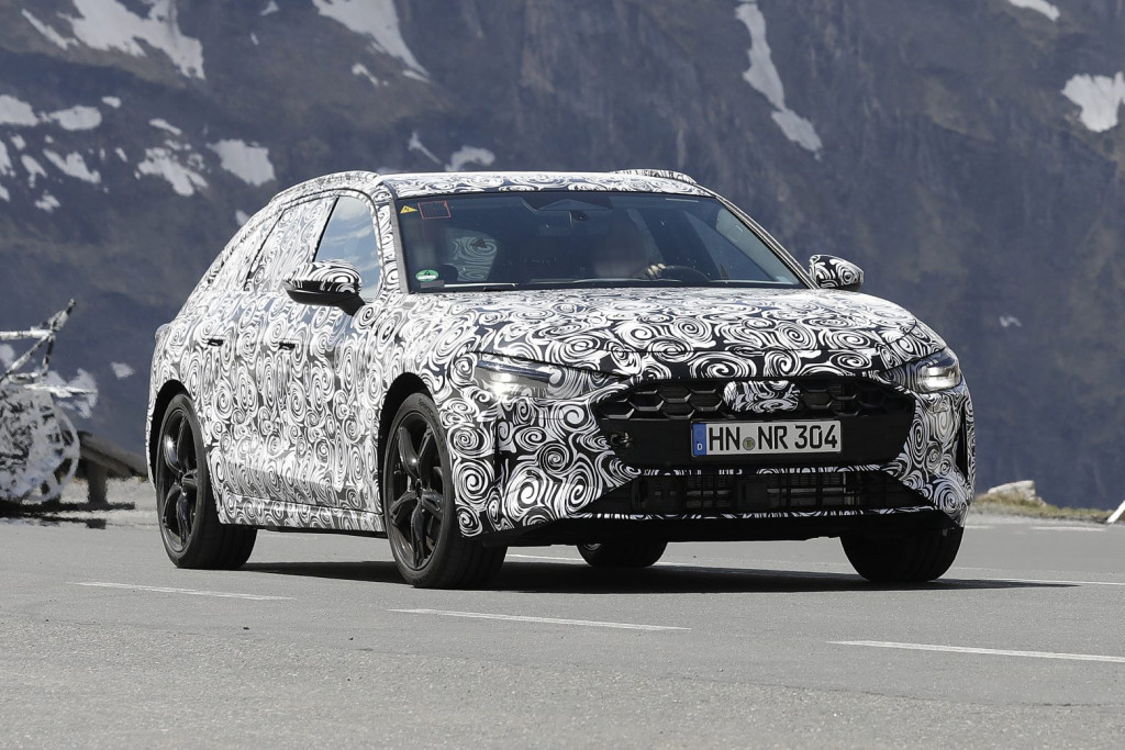 Αudi A4 Avant: Στο μεταίχμιο…