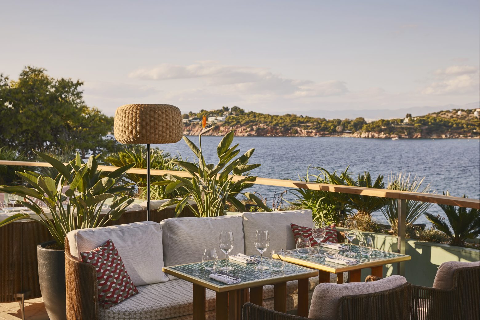 Astir Vouliagmeni Τρία κορυφαία εστιατόρια για αστικό fine dining