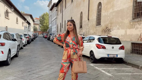 ΗΠΑ: Γυναικείο δαιμόνιο εν πλήρη δράση: Μισθός 7.500 ευρώ με μόλις δύο ώρες δουλειά την ημέρα