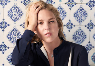 Η Diana Krall σε jazz ήχους και μελωδίες στο Ηρώδειο
