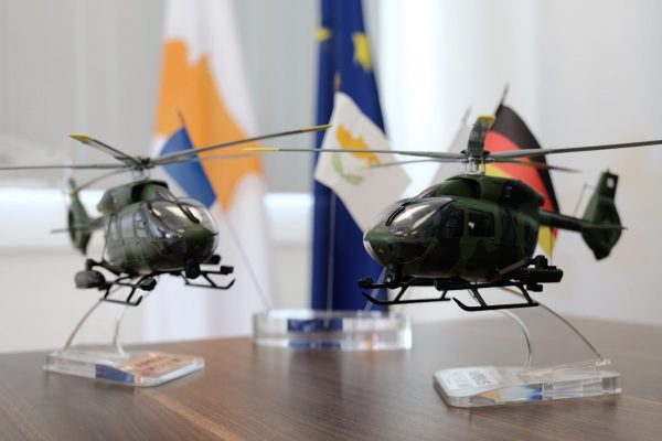 Κύπρος: Υπογραφή συμφωνίας με τη Γαλλία για προμήθεια νέων ελαφρών επιθετικών ελικοπτέρων για την Εθνική Φρουρά