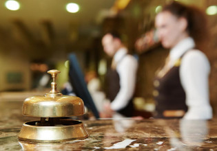 Τουρισμός: Γιατί οι τιμές των ξενοδοχείων θα συνεχίσουν να ανεβαίνουν