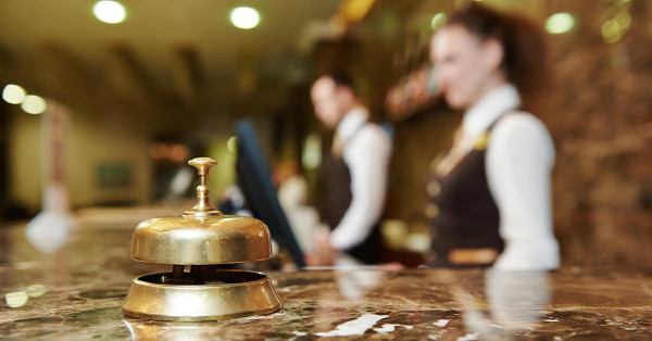 Τουρισμός: Γιατί οι τιμές των ξενοδοχείων θα συνεχίσουν να ανεβαίνουν