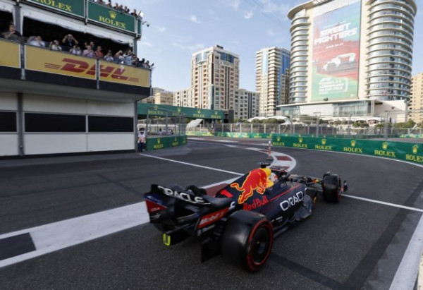 Formula1: O Σαρλ Λεκλέρ πήρε την pole position στο Μπακού