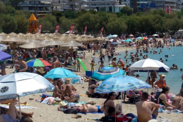 Κοροναϊός: Αρχισε η εξάπλωση του 6ου κύματος στην Ελλάδα – Θα υπάρξουν μέτρα;