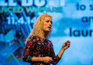 Αυτή είναι η γυναίκα που προέβλεψε την πανδημία το 2010 – Τι φοβάται τώρα