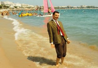 «Θα μπεις;» – Φράσεις που λέμε στην παραλία και… στο σεξ