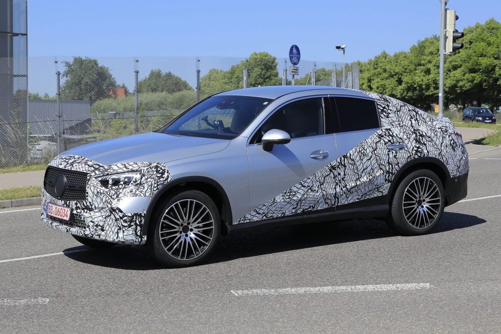 Mercedes-Benz GLC Coupe: Το παιχνίδι της μίμησης