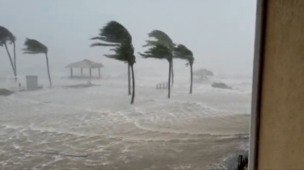 Μεξικό: Δέκα νεκροί και είκοσι αγνοούμενοι από τον κυκλώνα Αγκάθα