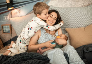 Μητρότητα σημαίνει αγάπη και όχι θυσίες