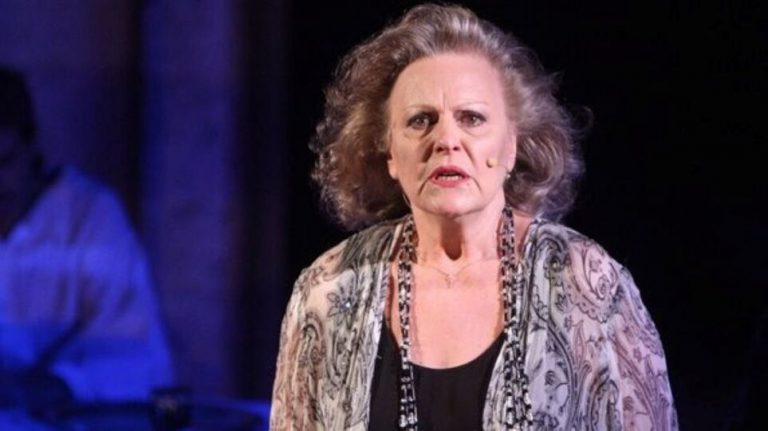 Κατέρρευσε η Όλγα Πολίτου: «Λυγίζω που δεν ακούω την φωνή του…»