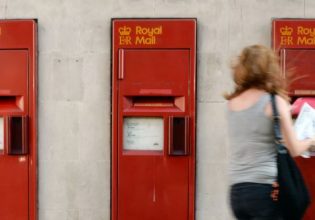 Βρετανία: Το “καλοκαίρι της οργής” συνεχίζεται – Απεργιακές κινητοποιήσεις ετοιμάζουν και τα εθνικά ταχυδρομεία