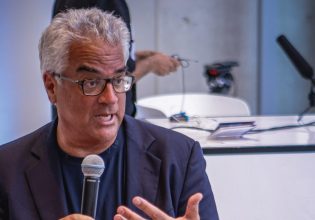 Ν. Χρηστάκης: Τέταρτη δόση καλύτερα τον Οκτώβριο με νέο εμβόλιο