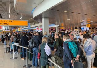 Ολλανδία: Το αεροδρόμιο του Άμστερνταμ περιορίζει τον αριθμό επιβατών το καλοκαίρι