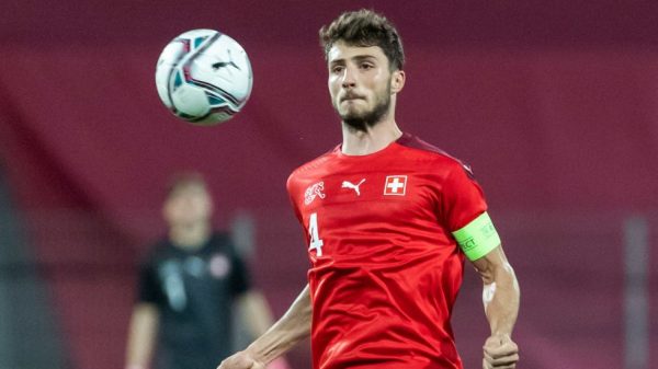 Ποιος είναι ο Έλληνας Λεωνίδας Στεργίου, που έκανε ντεμπούτο με την εθνική Ελβετίας