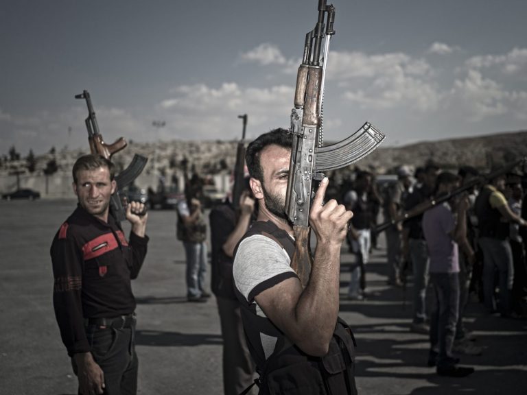 Για τον Δημήτρη Μιχαλάκη «η τέχνη είναι μια γλώσσα και η φωτογραφία είναι μια διάλεκτος»