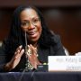 ΗΠΑ: Ορκίζεται η πρώτη μαύρη γυναίκα δικαστής του Ανώτατου Δικαστηρίου στις ΗΠΑ