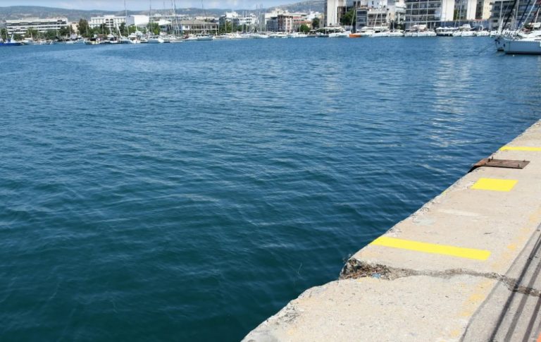 Βόλος: Nεκρός ναυτικός από τη Συρία στο λιμάνι – Αισθάνθηκε αδιαθεσία και κατέρρευσε