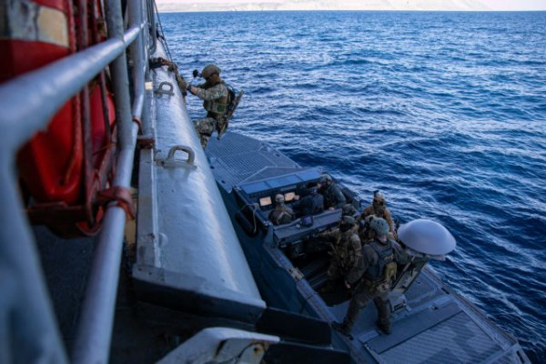 Μητσοτάκης στο Politico: Νομίζουν ότι μπορούν να συντρίψουν το ανθρώπινο πνεύμα με τον στρατιωτικό εκφοβισμό